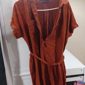 Denver Hayes women's large t-shirt dress with belt